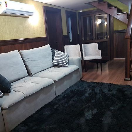 Residencia No Centro De Gramado Βίλα Εξωτερικό φωτογραφία