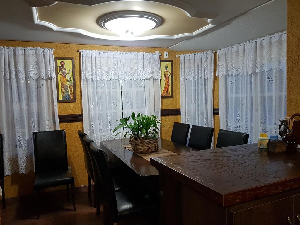 Residencia No Centro De Gramado Βίλα Εξωτερικό φωτογραφία